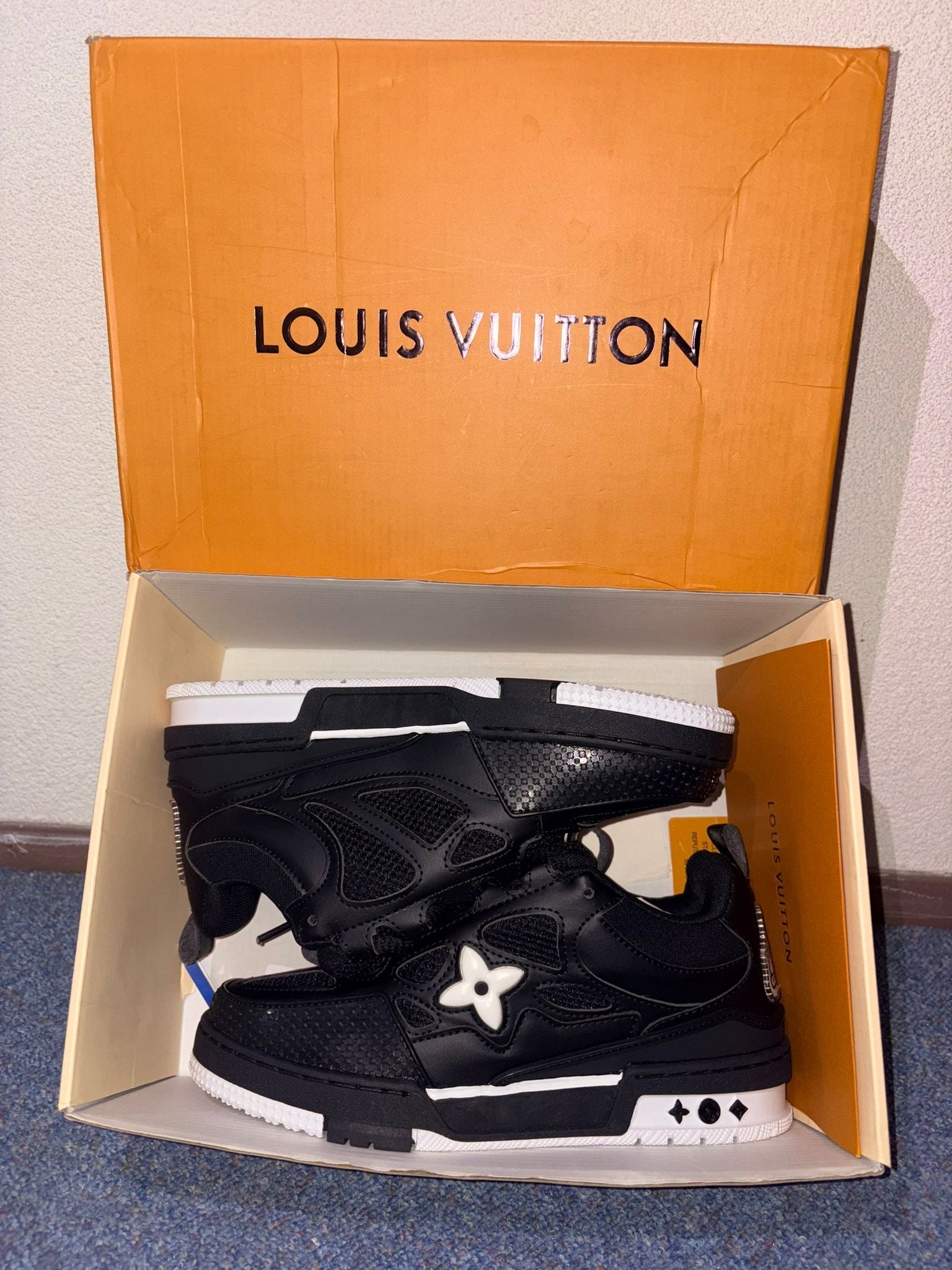 LV Skates